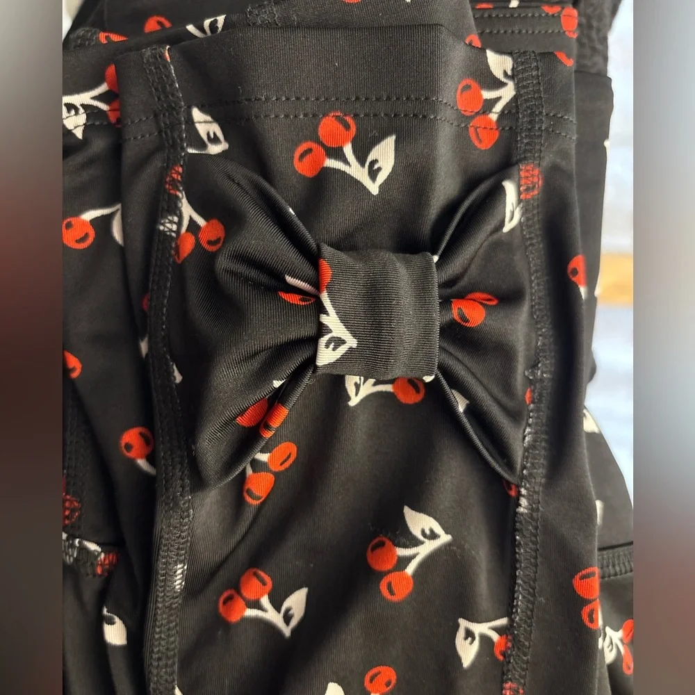 Kate Spade cherry leggings